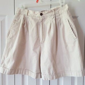 Vintage Zig Zag beige shorts